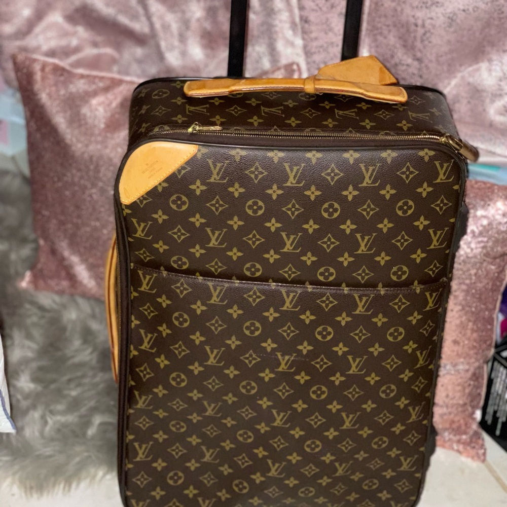 Louis Vuitton Pegase Carry-On Luggage